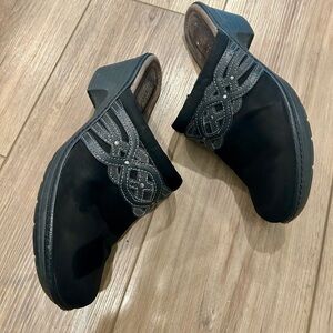 Black faux suede clogs studded faux leather embroidery cushioned footbed comfort